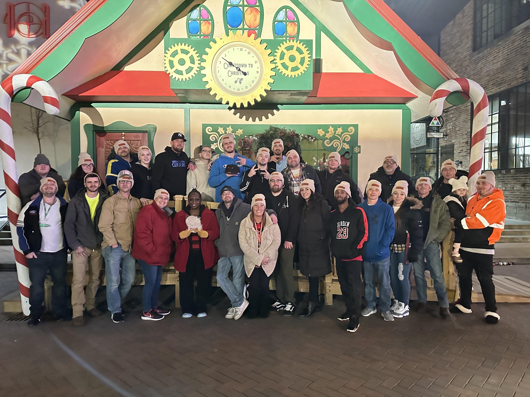 485111920_1063873402423763_995360241045538150_n