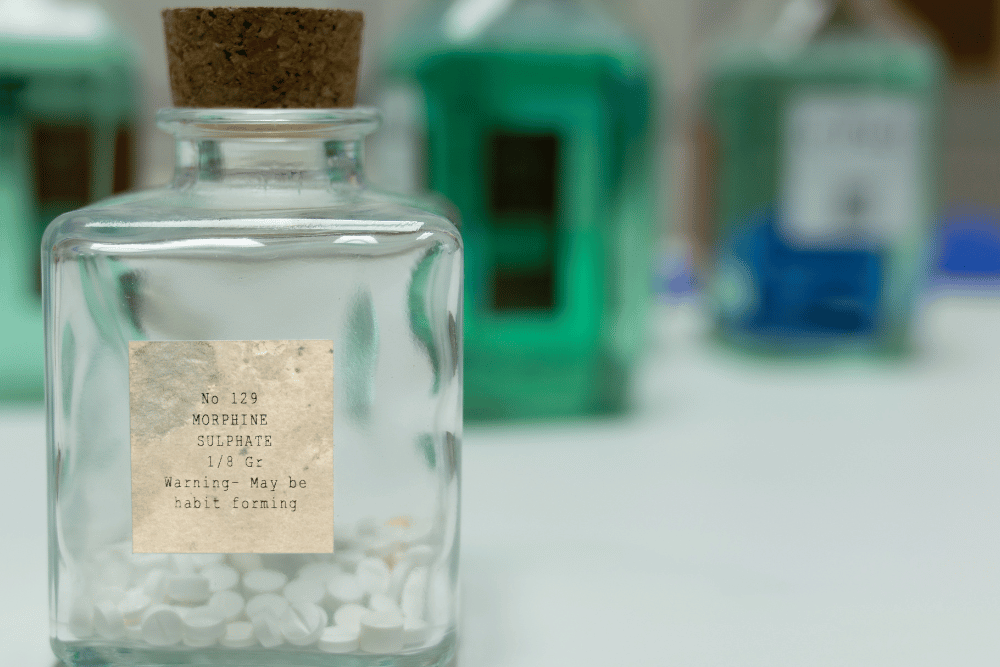 Morphine addiction has decreased since prescription pills are no longer crushable, Avenues Recovery notes.