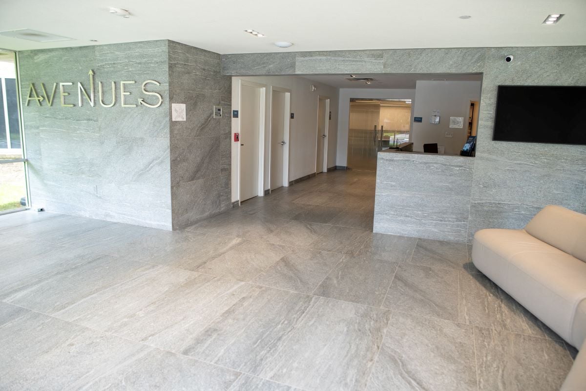 Image of Avenues Recovery facility lobby as Avenues Recovery explores marijuana and memory loss