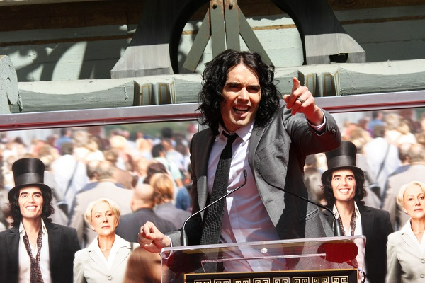Russell-Brand-Endears-Himself-To-Fans