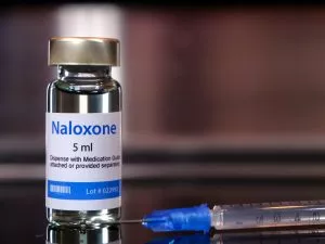 Naloxone-300x225
