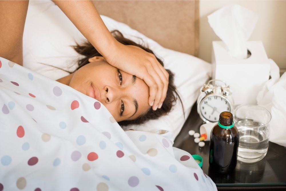 Teen painkiller addiction can make adolescents ill when they increase their dosage independently, Avenues Recovery reports.