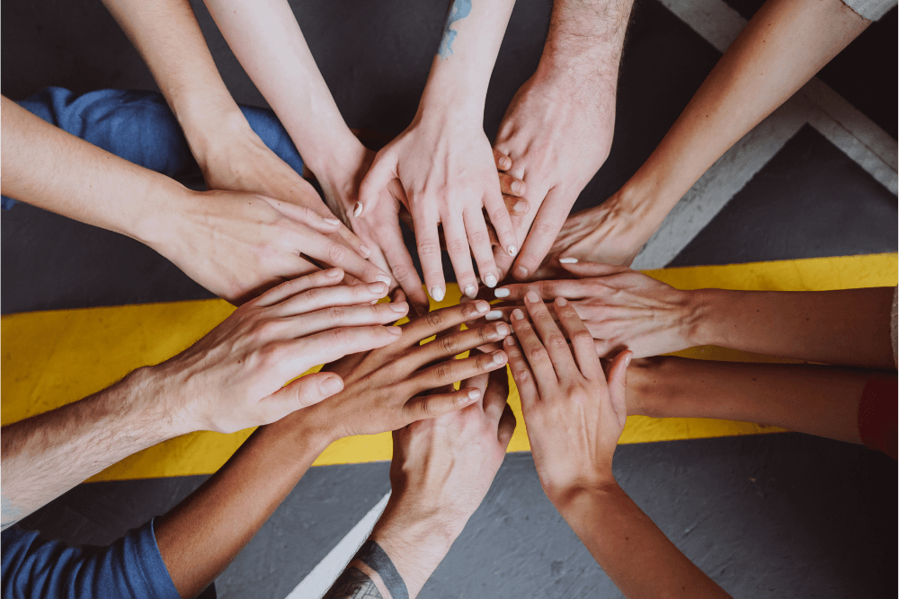 all hands in