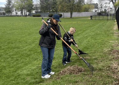 Avenues Recovery Alumni Give Back in Concord Community Cleanup