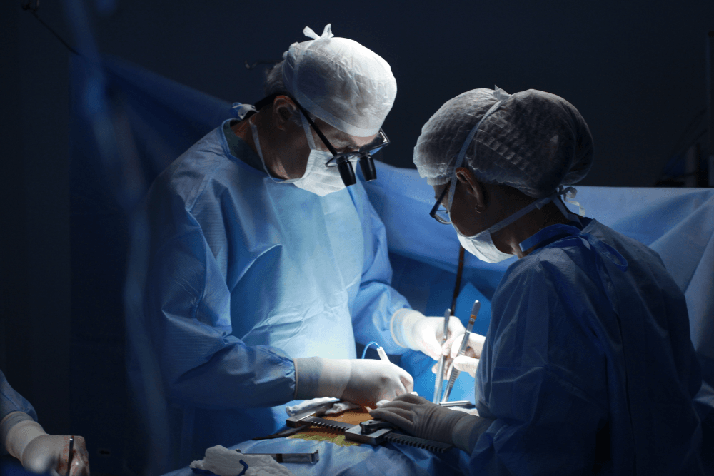 surgeon preparing for surgery