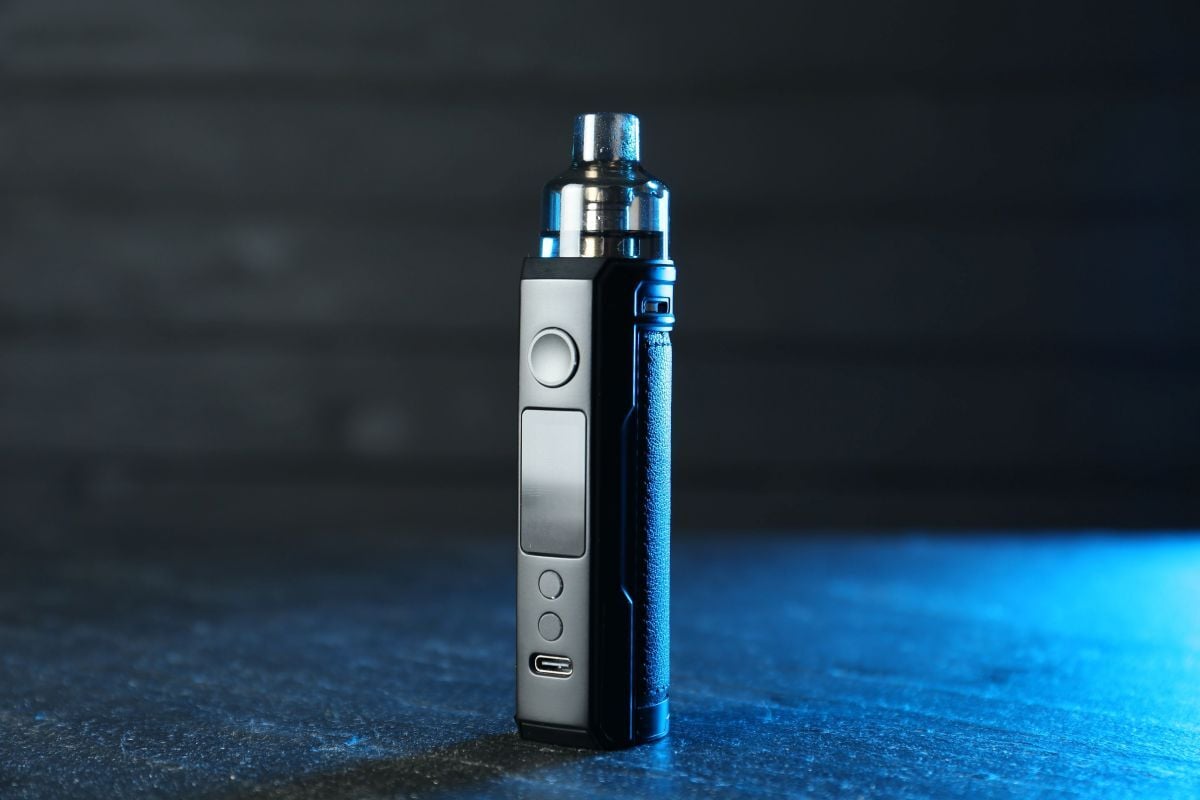 Image of electric vape as Avenues Recovery explores fentanyl-laced vapes