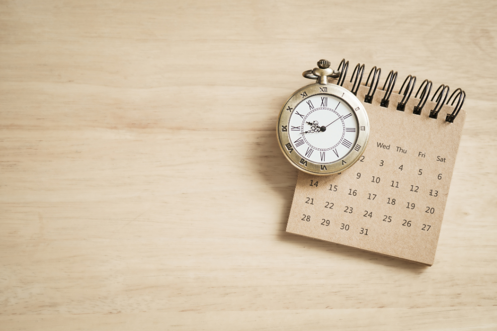Wristwatch and calendar representing the Wellbutrin withdrawal timeline, lasting up to several weeks. Avenues Recovery.