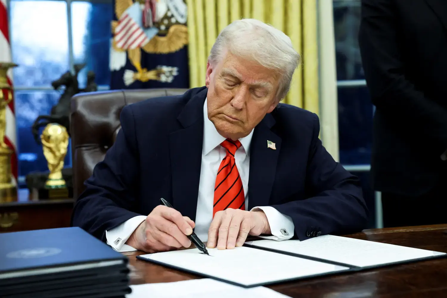 Trump Signs HALT Fentanyl Act Into Law, Targeting Dealers and Synthetic Variants