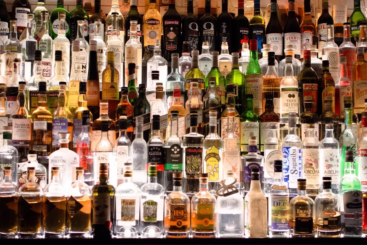 Binge Drinking Signs, Effects, and Risks