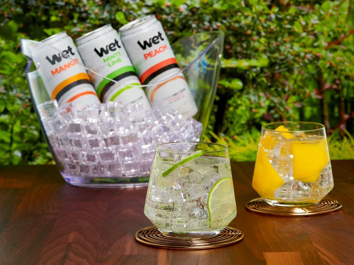 Pennsylvania Gas Stations and Grocery Stores Can Now Sell Canned Cocktails and Hard Seltzers
