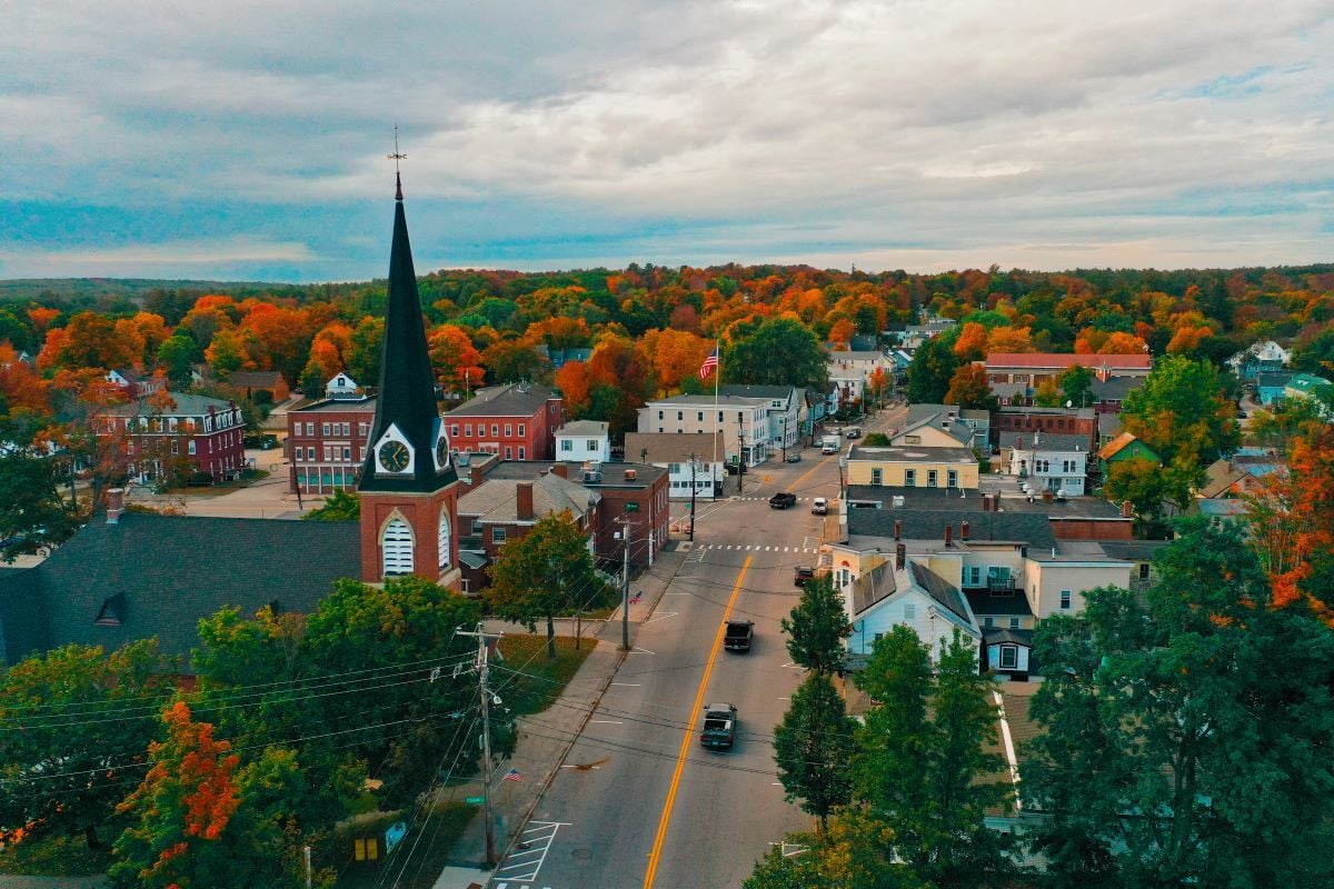 Sober Living Homes Near Me In New Hampshire: What Are Sober Living Homes?
