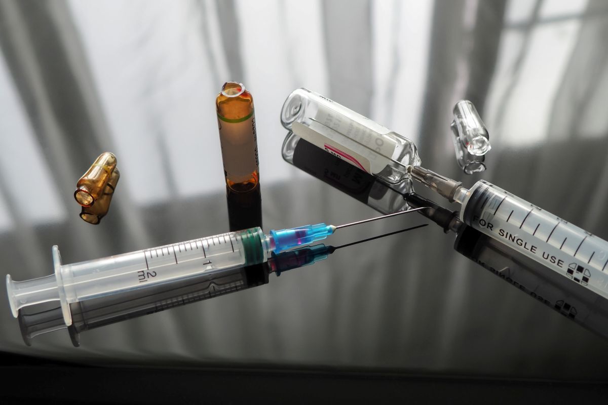 Indiana's Syringe Exchange Programs Face Elimination as Lawmakers Debate Harm Reduction